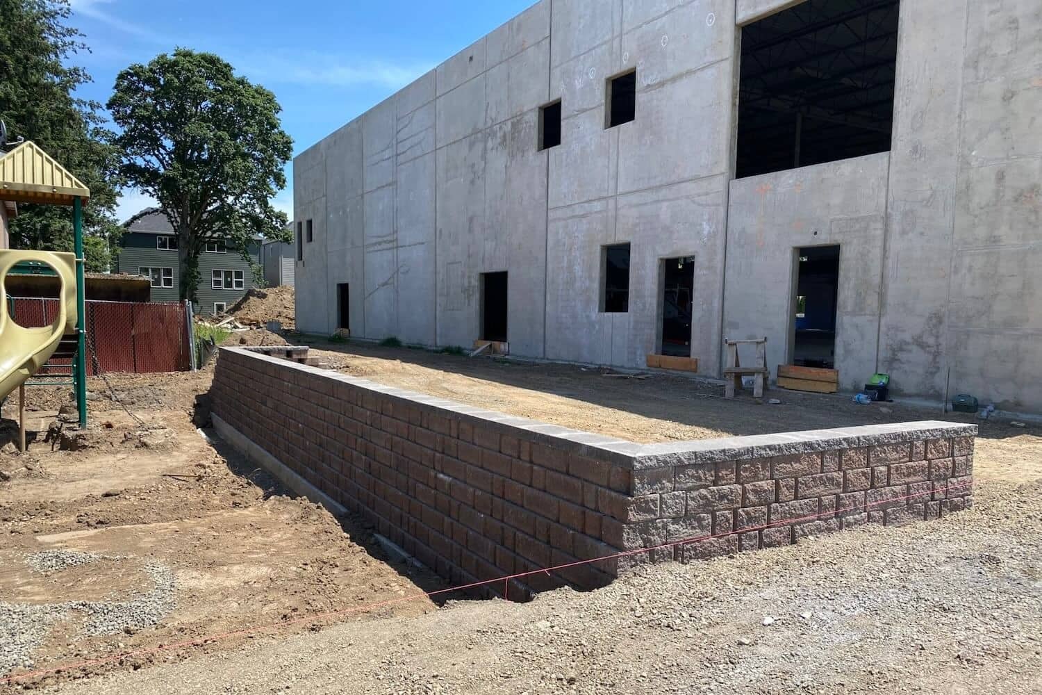 Boulders, Blocks, or Gabion? Choosing the Look for Your Retaining Wall