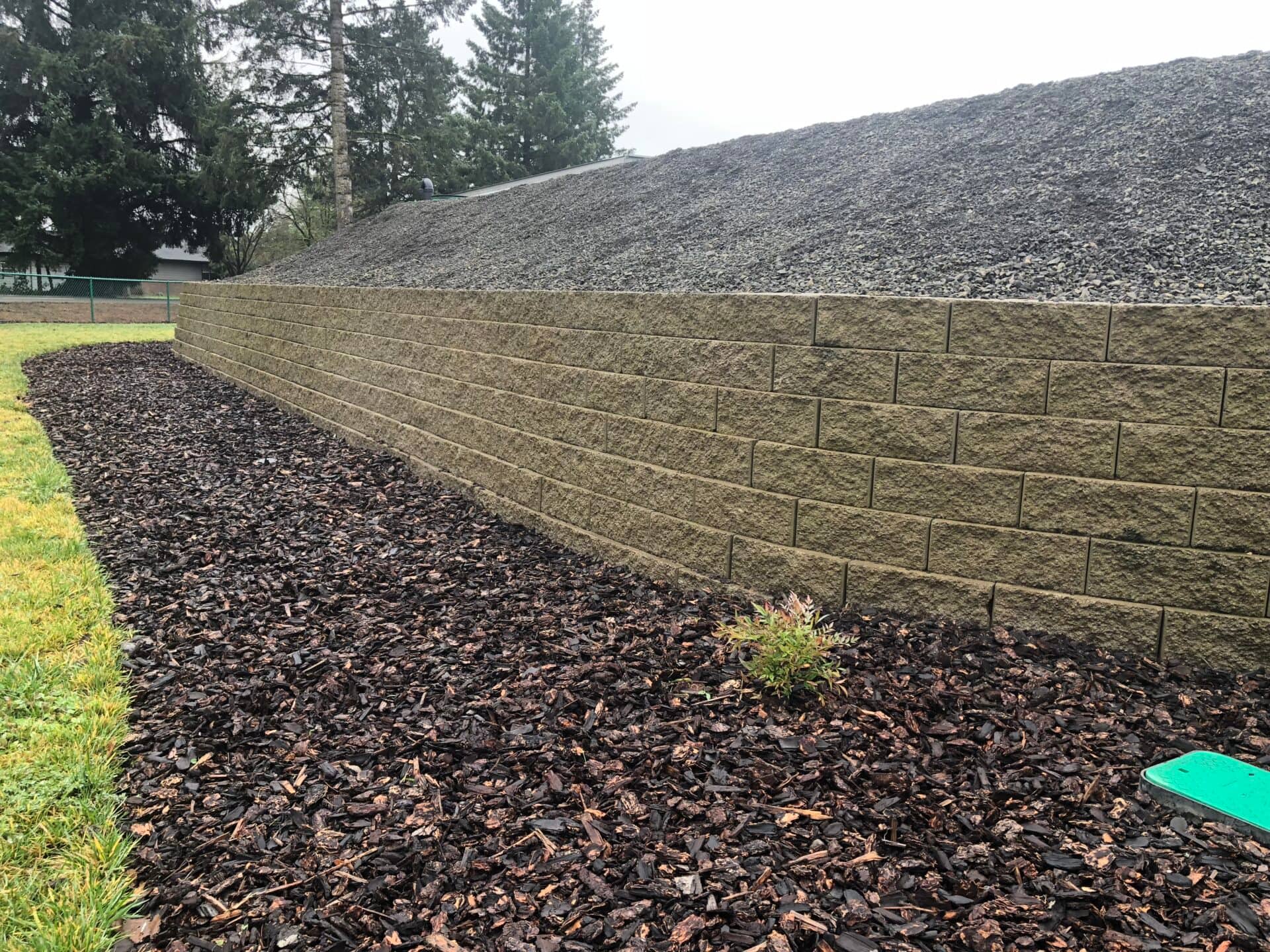 What’s Best for Your Retaining Wall: Concrete, Stone, or Modular Blocks?