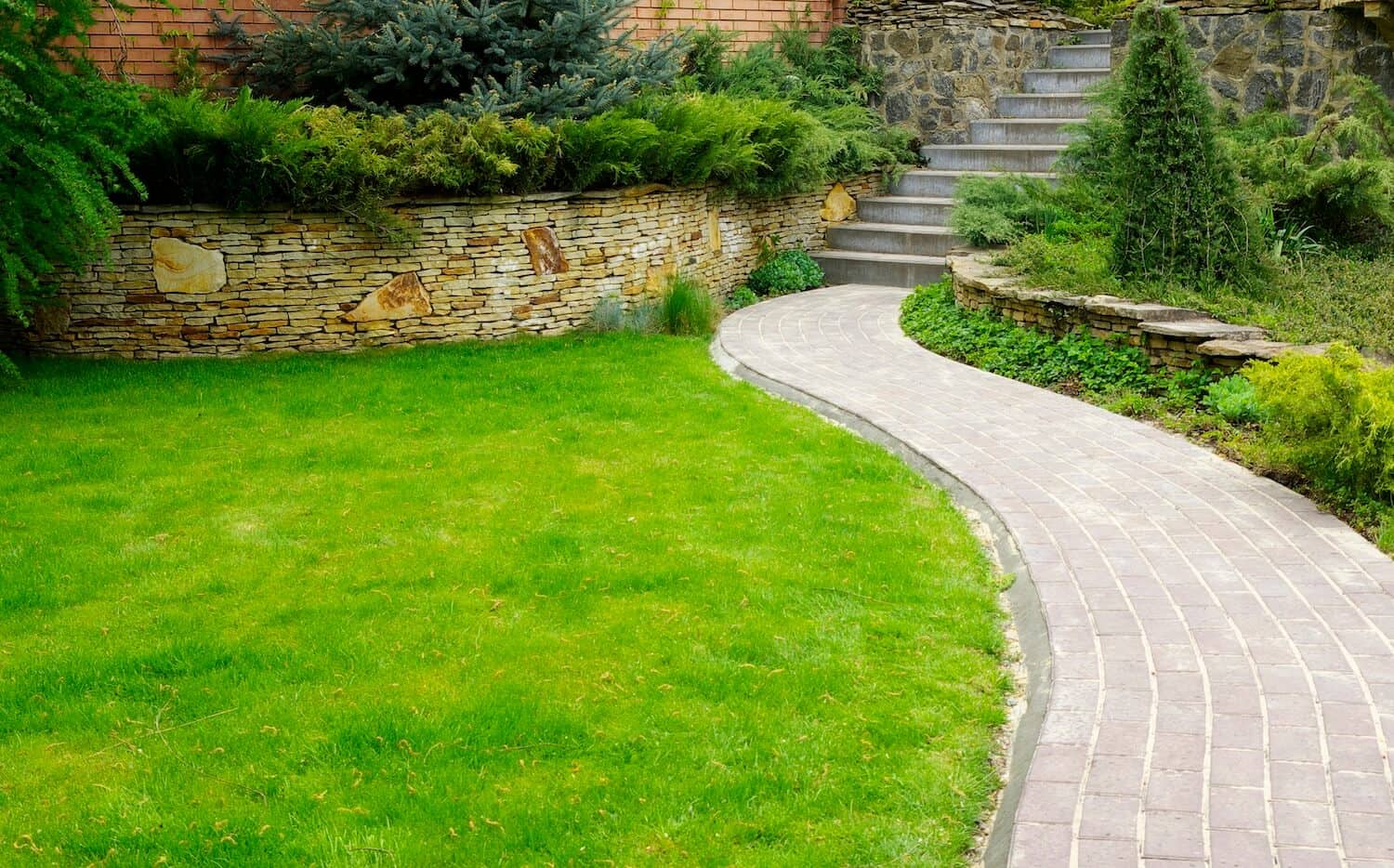 The Blend: How Retaining Walls Complement Modern Commercial Architecture