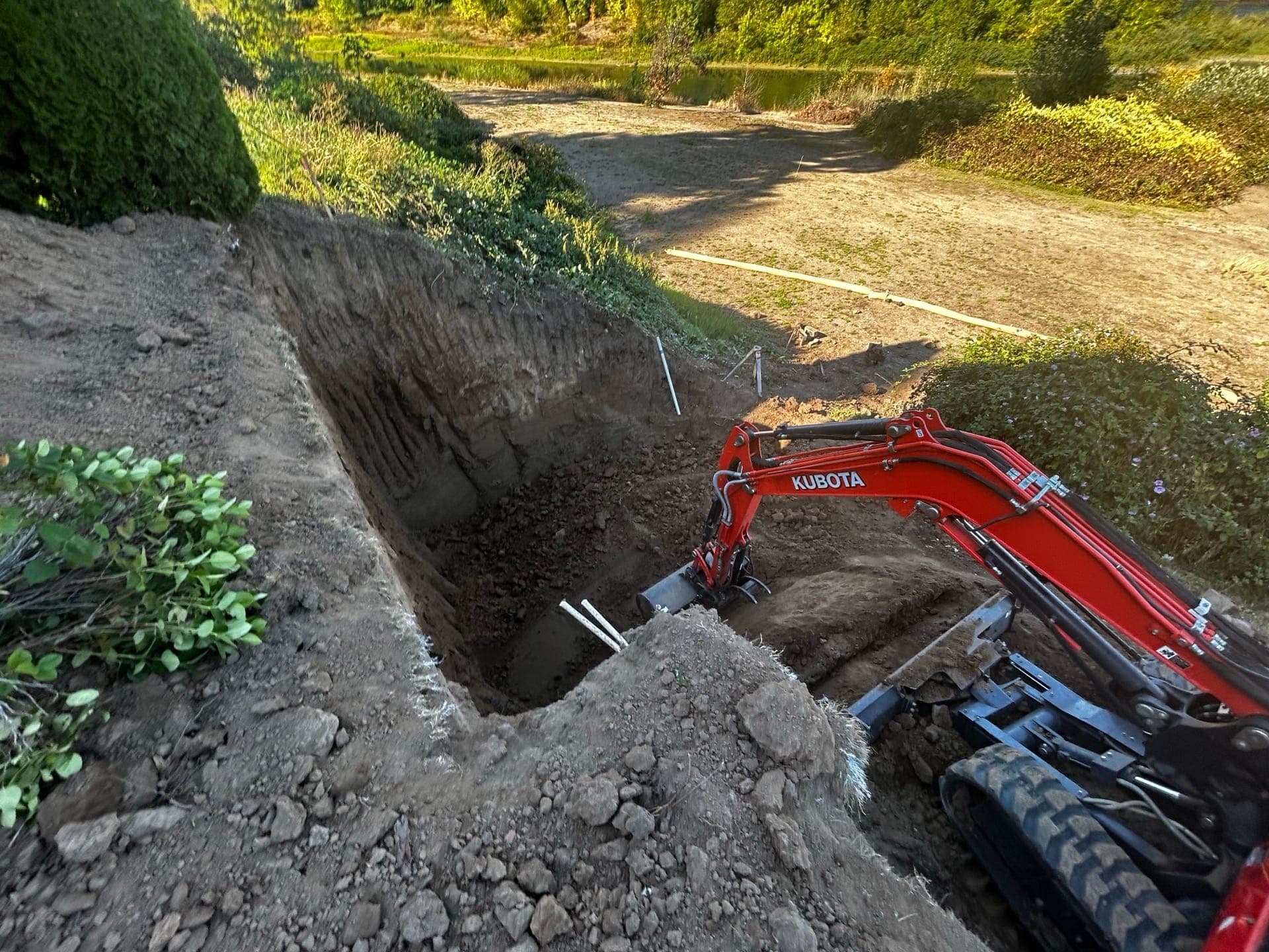 PacWest crew building the riverfront retaining wall in West Linn, Oregon