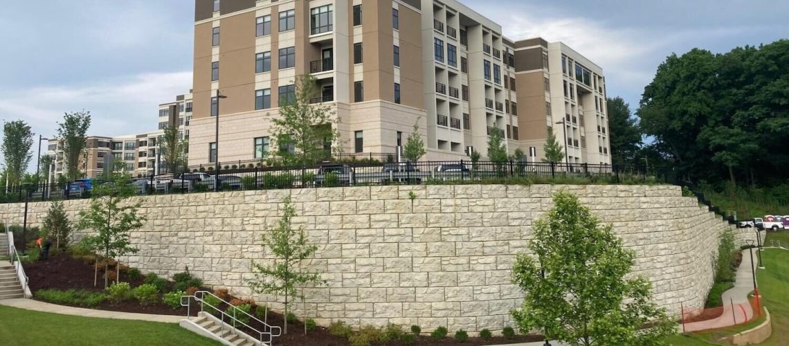 What Are The Benefits of Putting Up Retaining Walls in Commercial Spaces?